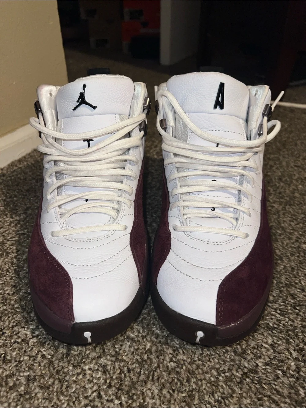 Jordan 12 a ma maniere white